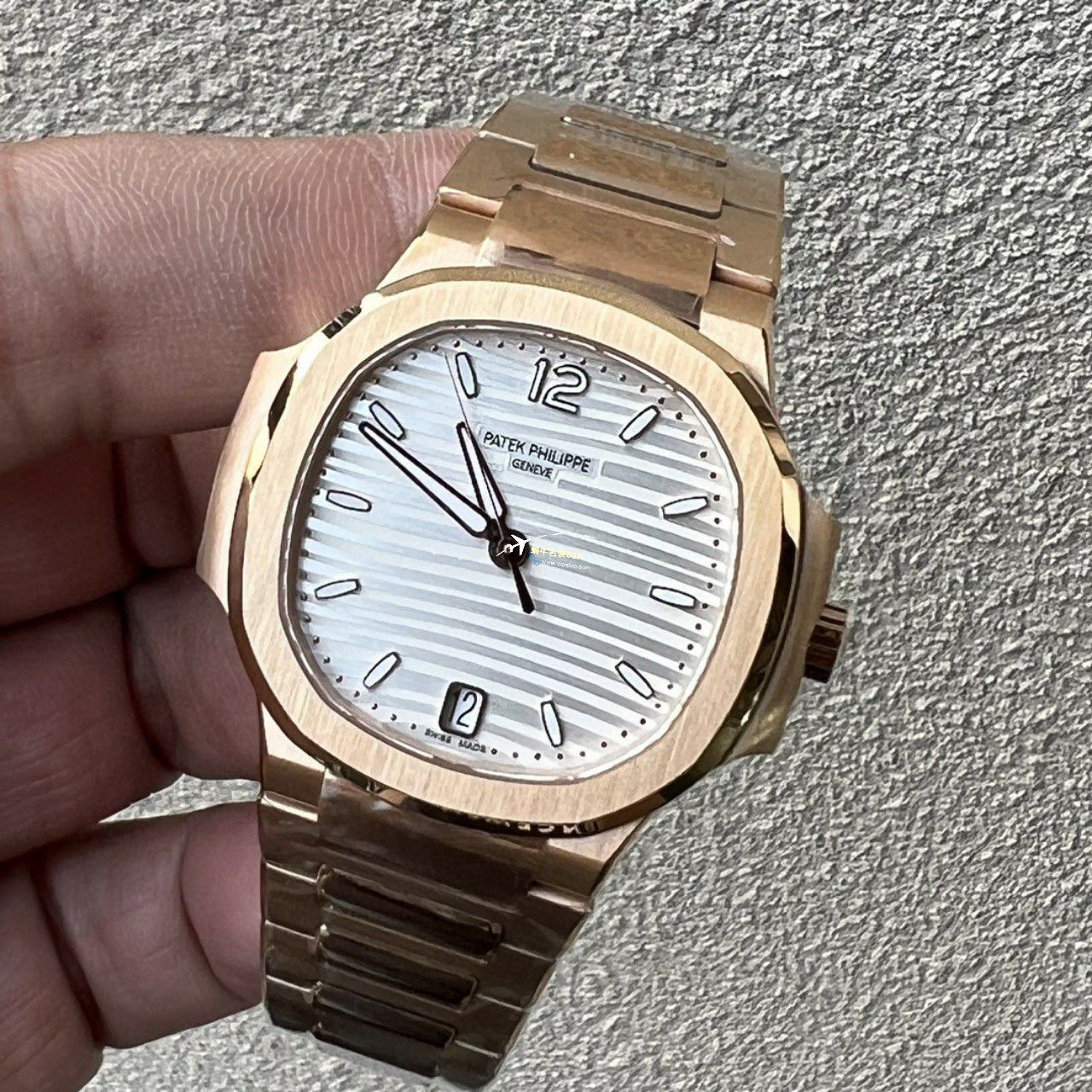  Video analysis 3k top  Replica Copy 一体机 PATEK PHILIPPE  Nautilus 女表7118/1R-001 wrist watches  / BD378