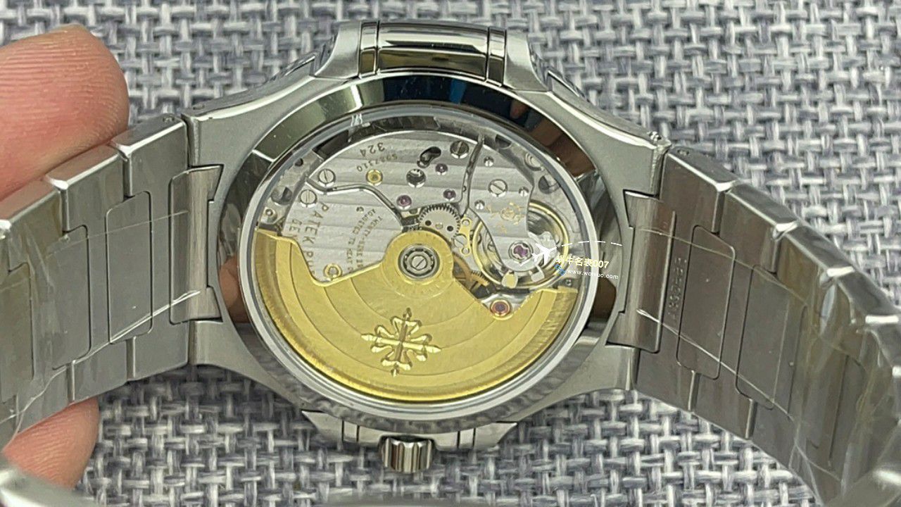 3k Factory  PATEK PHILIPPE  Nautilus 女士7118/1A-001，7118/1R-010 Perfect  Copy  Replica Watches  / BD377