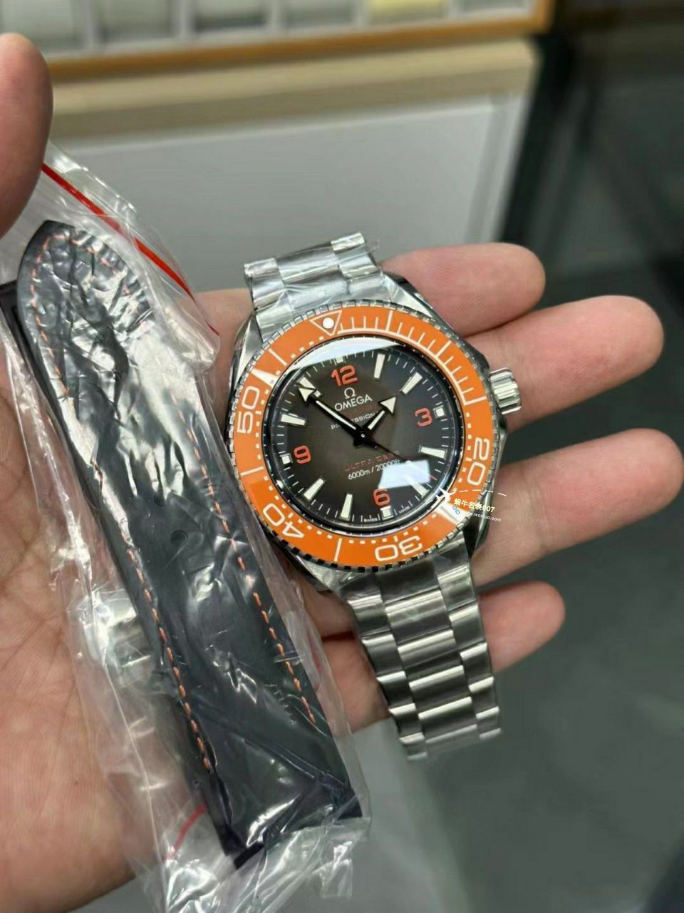 VS Factory OMEGA Seamaster 6000米海王215.30.46.21.06.001 Perfect  Replica Copy  Watches  / M782