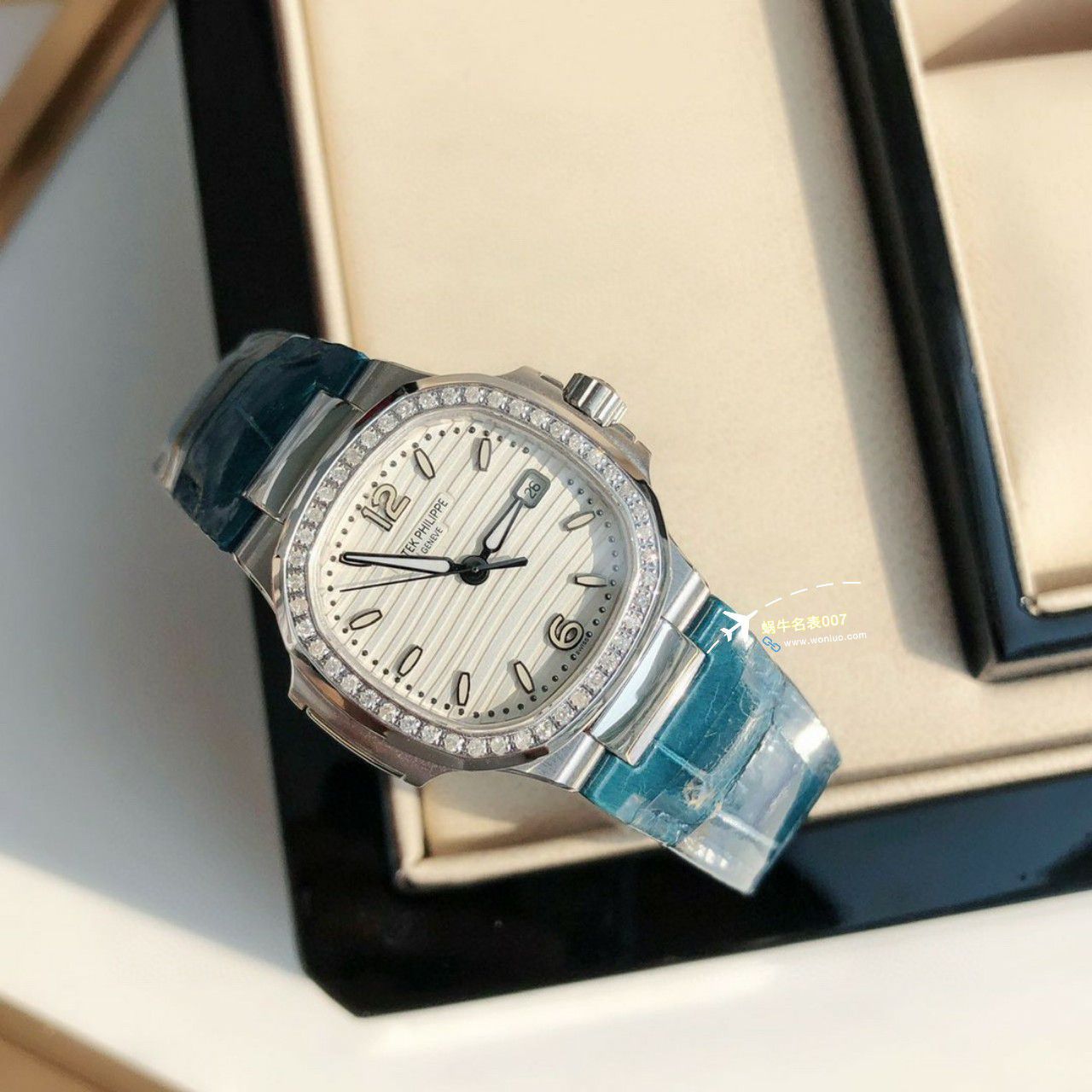  TOP 货 PATEK PHILIPPE  Nautilus 女表7010R-012，7010R-011，7010G-001，7010G-010 / BD383