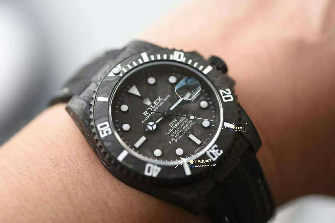 VS Factory 市场最高版本最新最轻 Rolex Rolex carbon fiber Carbon Sea-Dweller水鬼系列 Replica  wrist watches  / R789