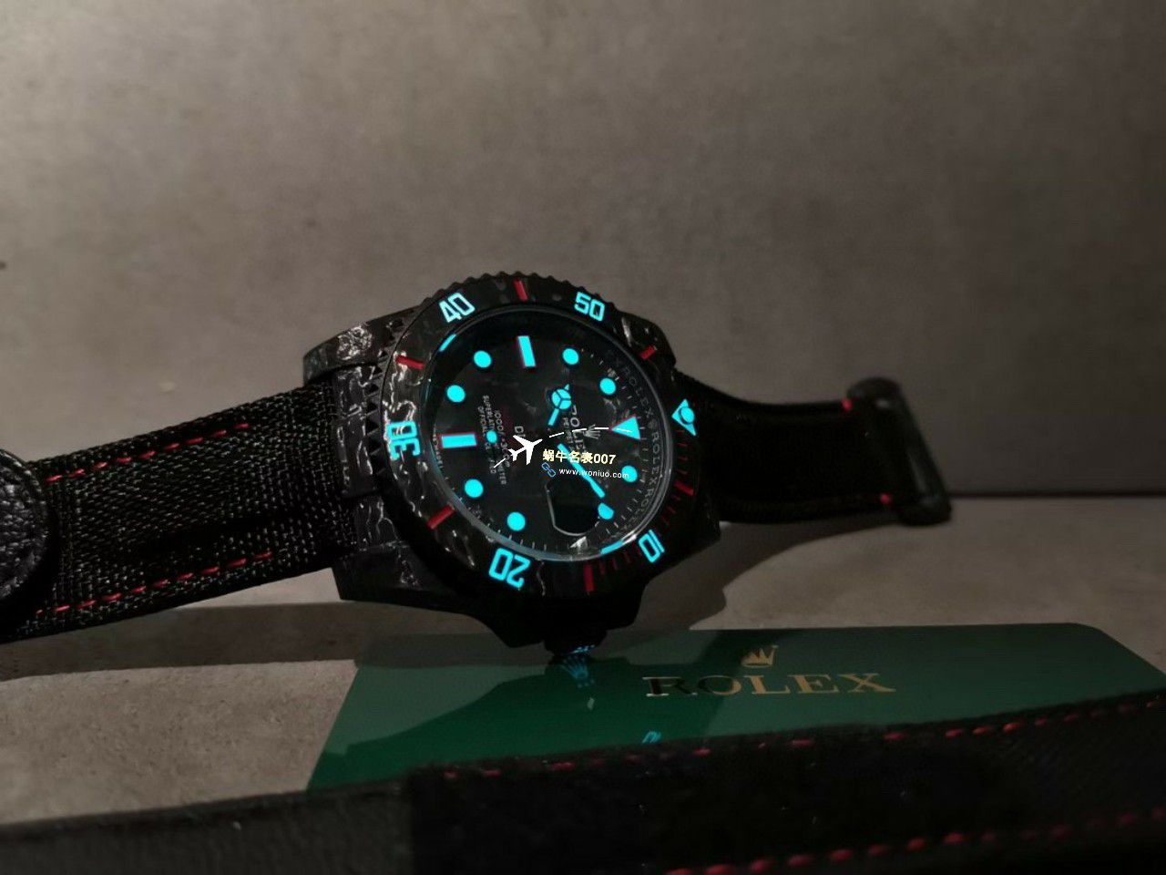 VS Factory 市场最高版本最新最轻 Rolex Rolex carbon fiber Carbon Sea-Dweller水鬼系列 Replica  wrist watches  / R789