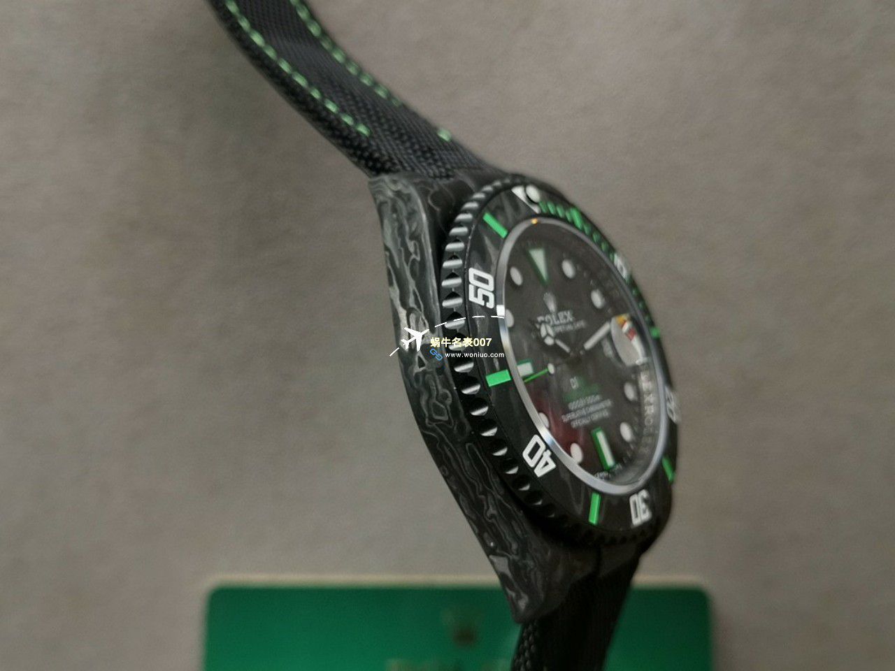VS Factory 市场最高版本最新最轻 Rolex Rolex carbon fiber Carbon Sea-Dweller水鬼系列 Replica  wrist watches  / R789