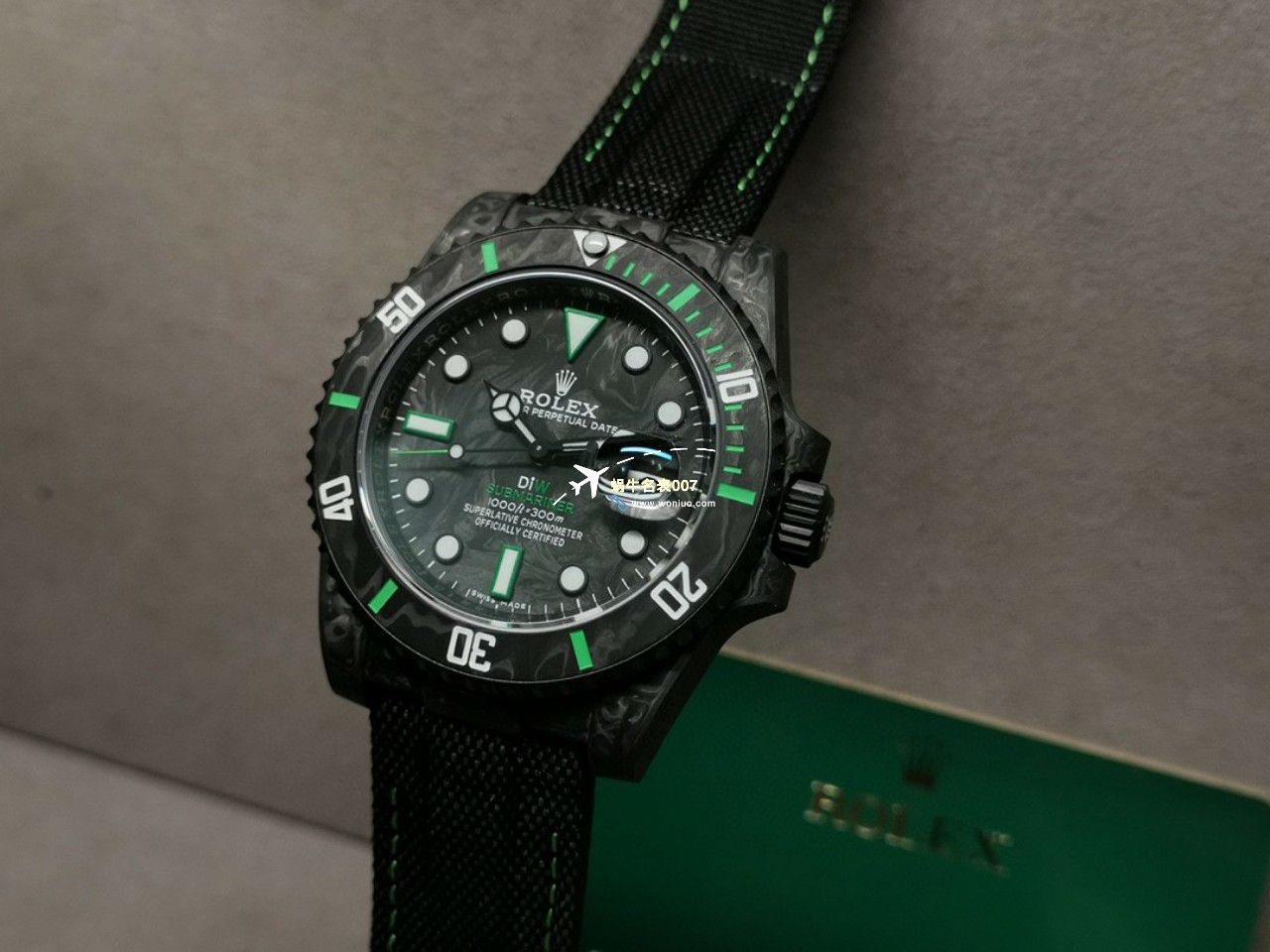 VS Factory 市场最高版本最新最轻 Rolex Rolex carbon fiber Carbon Sea-Dweller水鬼系列 Replica  wrist watches  / R789