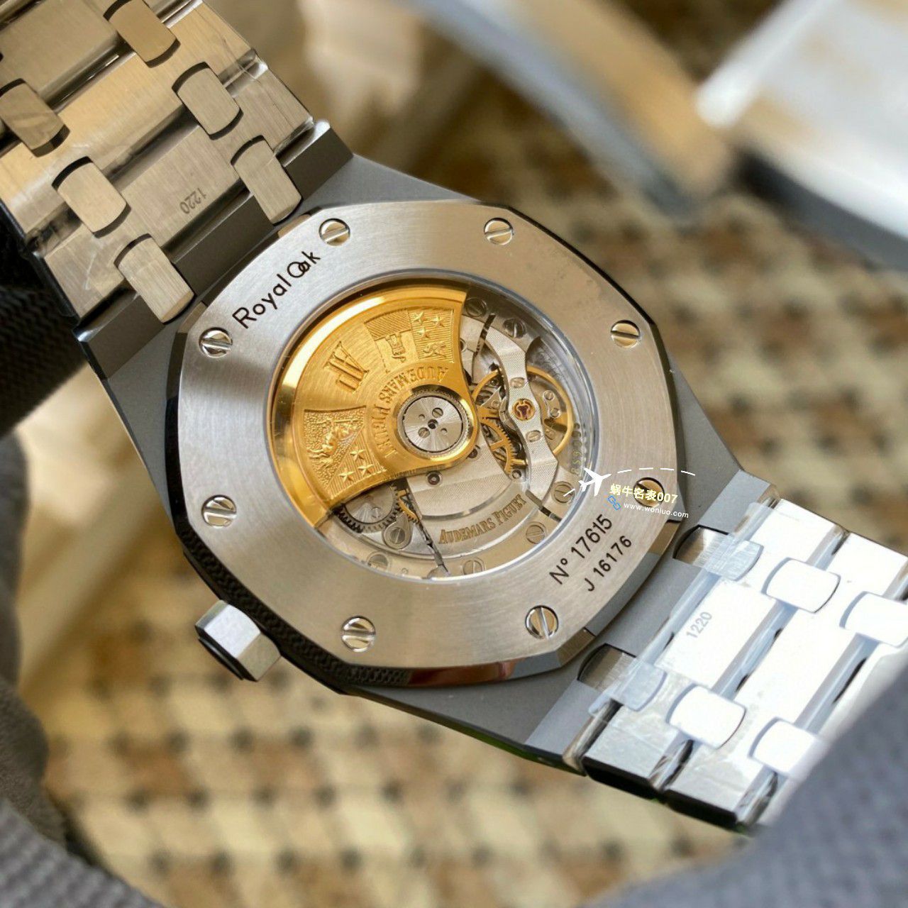 APS Factory Audemars Piguet 皇家橡树15400OR.OO.D002CR.01，15400ST.OO.1220ST.01 Perfect  Replica Copy  Watches  / AP237