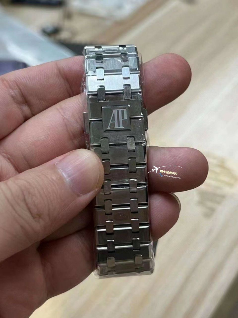 APS Factory Audemars Piguet 皇家橡树15400OR.OO.D002CR.01，15400ST.OO.1220ST.01 Perfect  Replica Copy  Watches  / AP237