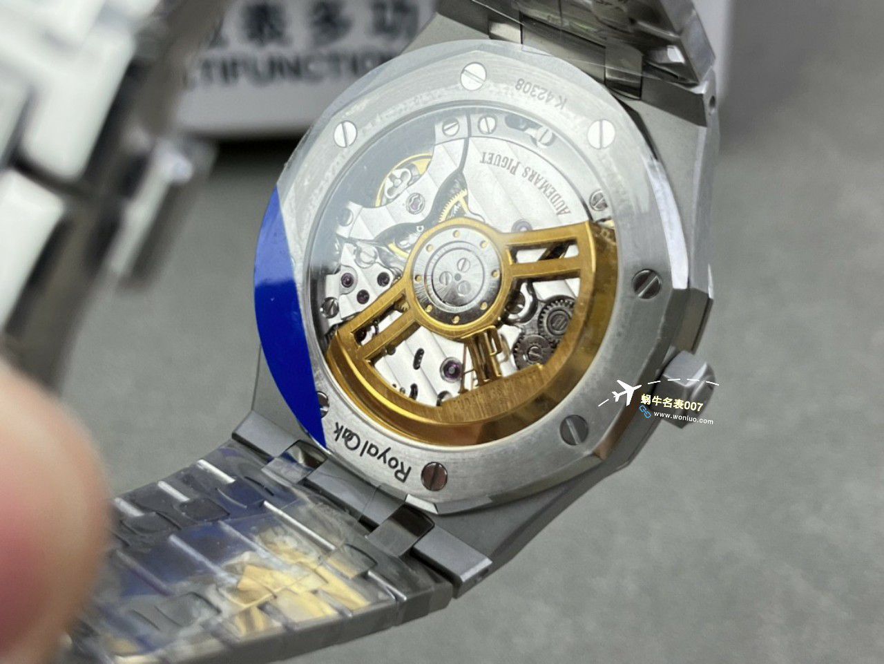  Video analysis APS Factory Audemars Piguet 皇家橡树系列 Replica Copy  Watches 15500OR.OO.1220OR.01，15500OR.OO.D002CR.01，15500ST.OO.1220ST.03 wrist watches  / AP233