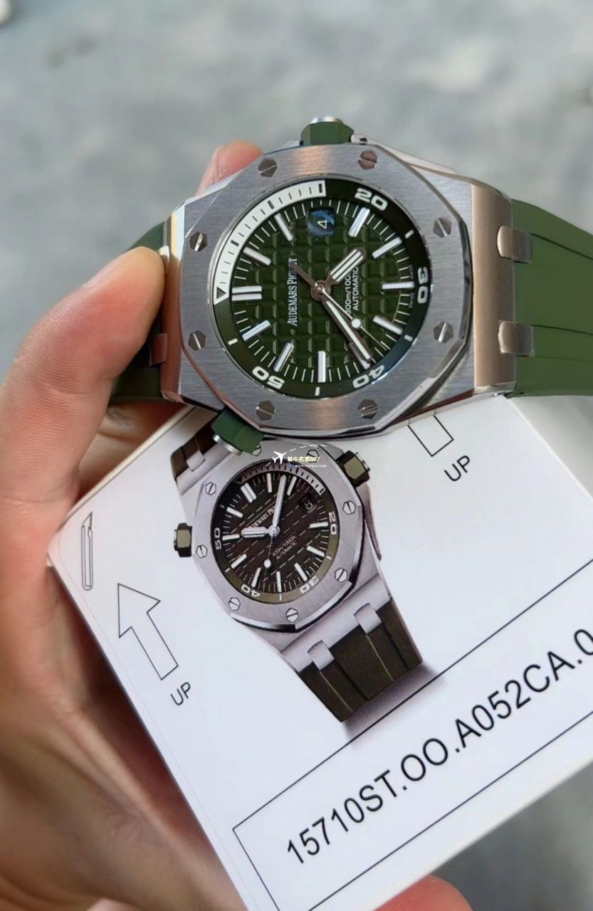  Video analysis APS Factory Audemars Piguet  Royal Oak Offshore 15710ST.OO.A010CA.01，15710ST.OO.A052CA.01 Perfect  Replica Copy  Watches  / AP238