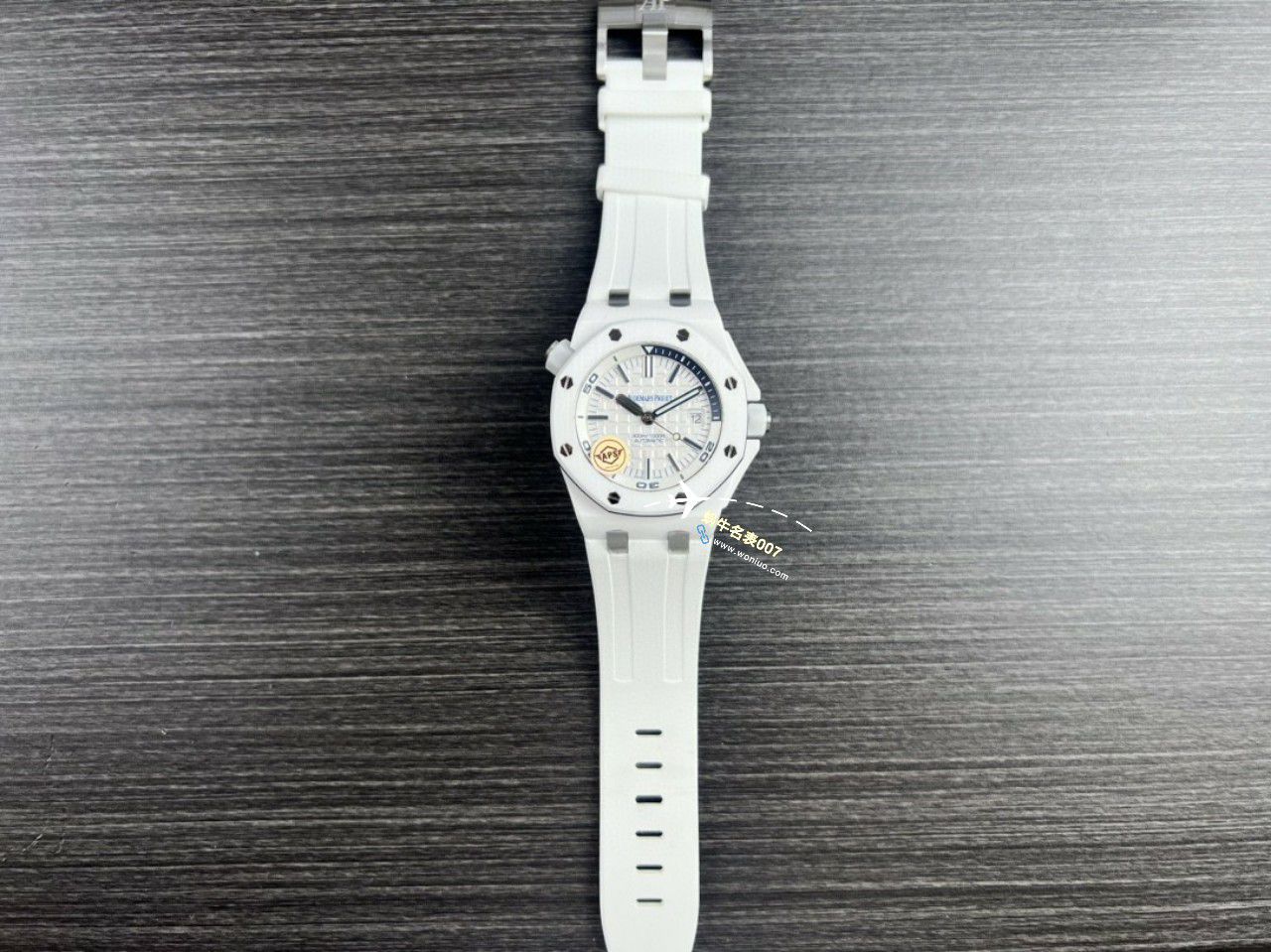APS Factory 一体机Audemars Piguet  Royal Oak Offshore 白黑 Composite  Replica Copy  Watches 15707CB.OO.A010CA.01，15707CE.OO.A002CA.01 / AP239