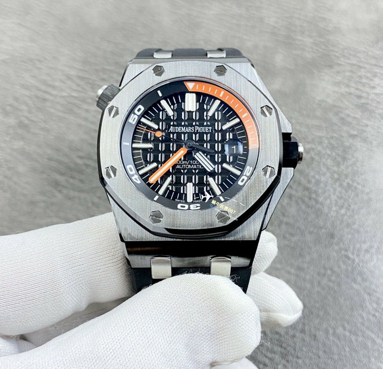 APS Factory 一体机Audemars Piguet  Royal Oak Offshore 白黑 Composite  Replica Copy  Watches 15707CB.OO.A010CA.01，15707CE.OO.A002CA.01 / AP239