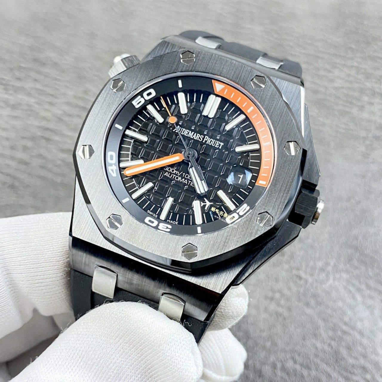 APS Factory 一体机Audemars Piguet  Royal Oak Offshore 白黑 Composite  Replica Copy  Watches 15707CB.OO.A010CA.01，15707CE.OO.A002CA.01 / AP239