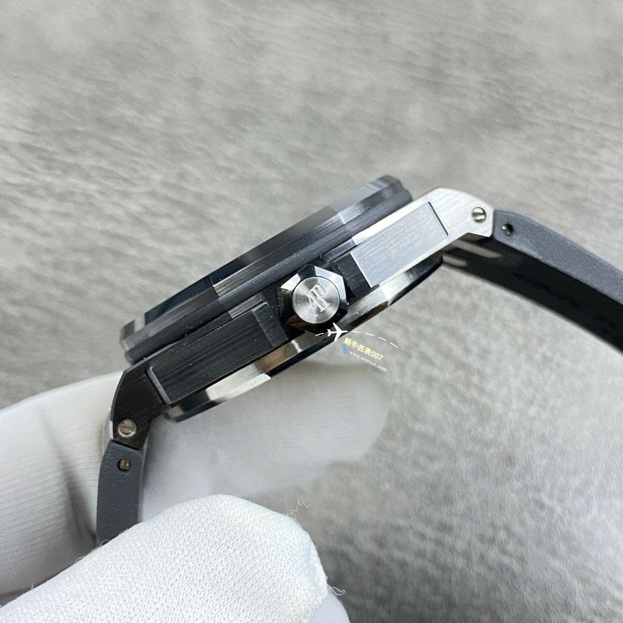 APS Factory 一体机Audemars Piguet  Royal Oak Offshore 白黑 Composite  Replica Copy  Watches 15707CB.OO.A010CA.01，15707CE.OO.A002CA.01 / AP239