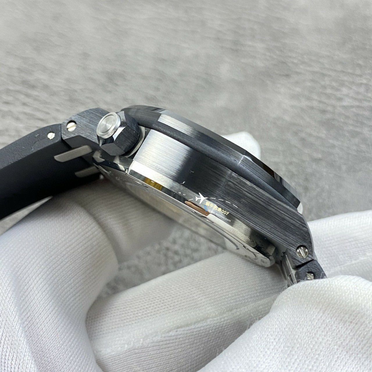 APS Factory 一体机Audemars Piguet  Royal Oak Offshore 白黑 Composite  Replica Copy  Watches 15707CB.OO.A010CA.01，15707CE.OO.A002CA.01 / AP239