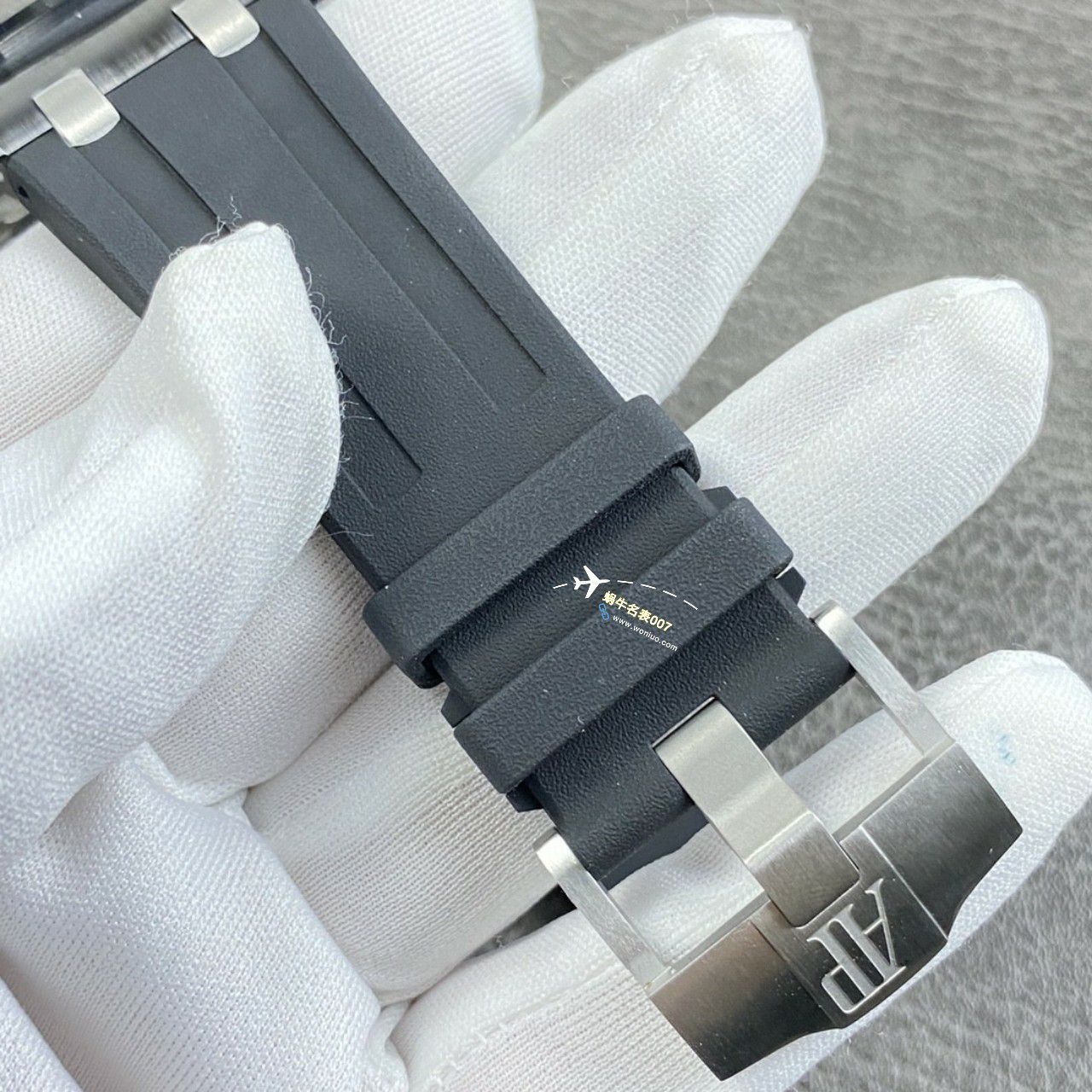 APS Factory 一体机Audemars Piguet  Royal Oak Offshore 白黑 Composite  Replica Copy  Watches 15707CB.OO.A010CA.01，15707CE.OO.A002CA.01 / AP239