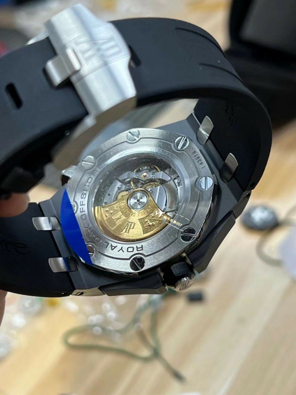 APS Factory 一体机Audemars Piguet  Royal Oak Offshore 白黑 Composite  Replica Copy  Watches 15707CB.OO.A010CA.01，15707CE.OO.A002CA.01 / AP239