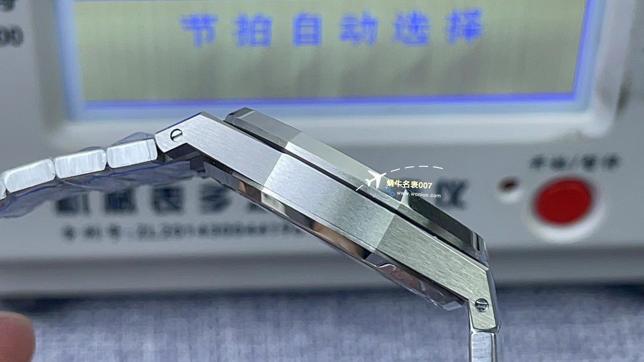 APS Factory Audemars Piguet 皇家橡树37毫米15450ST.OO.1256ST.01，15450ST.OO.1256ST.02，15450ST.OO.1256ST.03 Perfect   Replica Watches  / AP261