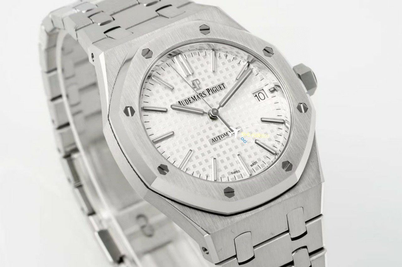 APS Factory Audemars Piguet 皇家橡树37毫米15450ST.OO.1256ST.01，15450ST.OO.1256ST.02，15450ST.OO.1256ST.03 Perfect   Replica Watches  / AP261