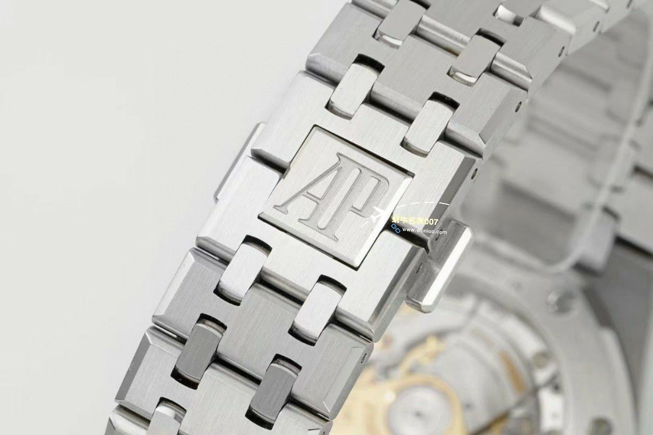 APS Factory Audemars Piguet 皇家橡树37毫米15450ST.OO.1256ST.01，15450ST.OO.1256ST.02，15450ST.OO.1256ST.03 Perfect   Replica Watches  / AP261