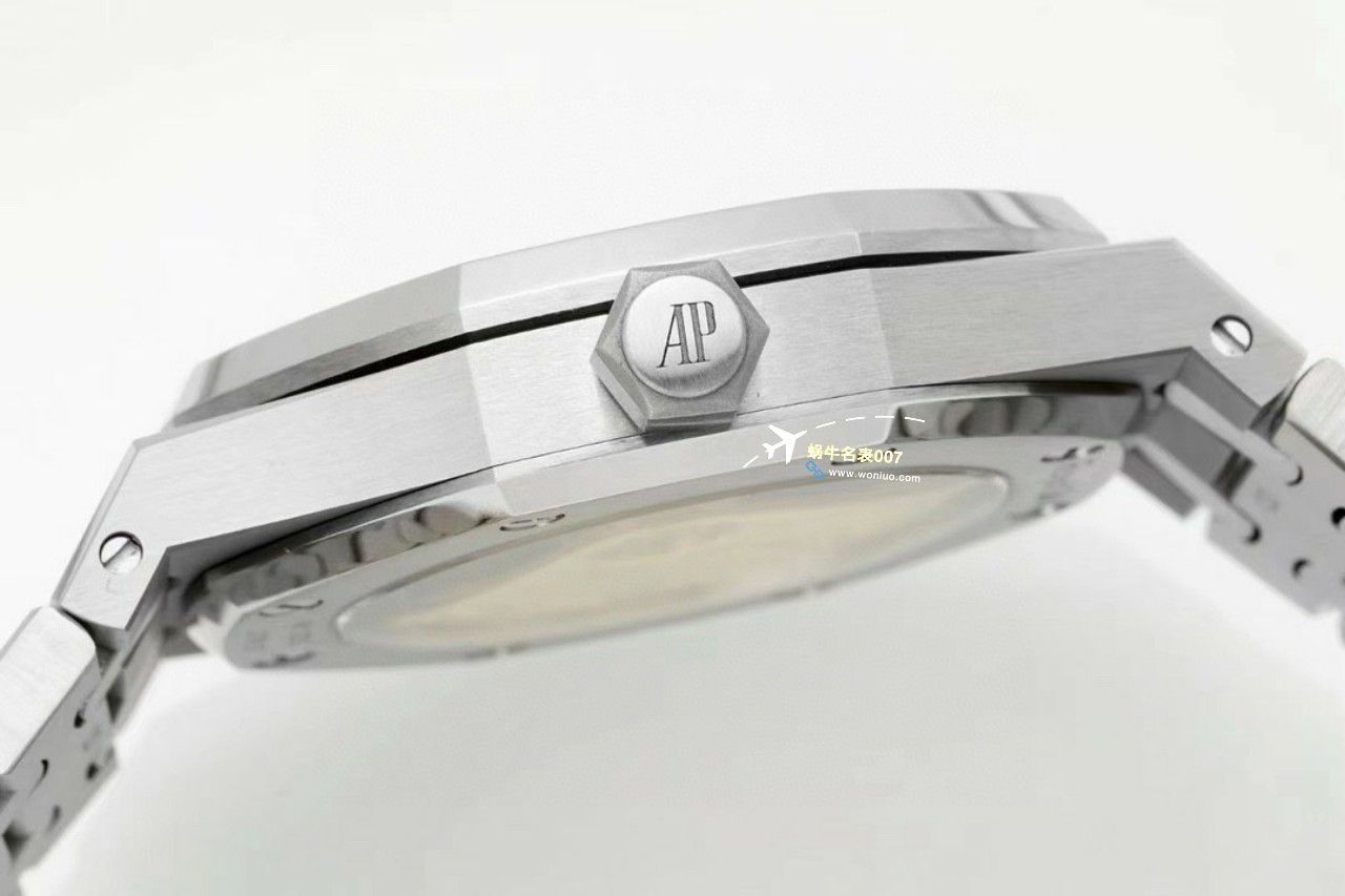 APS Factory Audemars Piguet 皇家橡树37毫米15450ST.OO.1256ST.01，15450ST.OO.1256ST.02，15450ST.OO.1256ST.03 Perfect   Replica Watches  / AP261