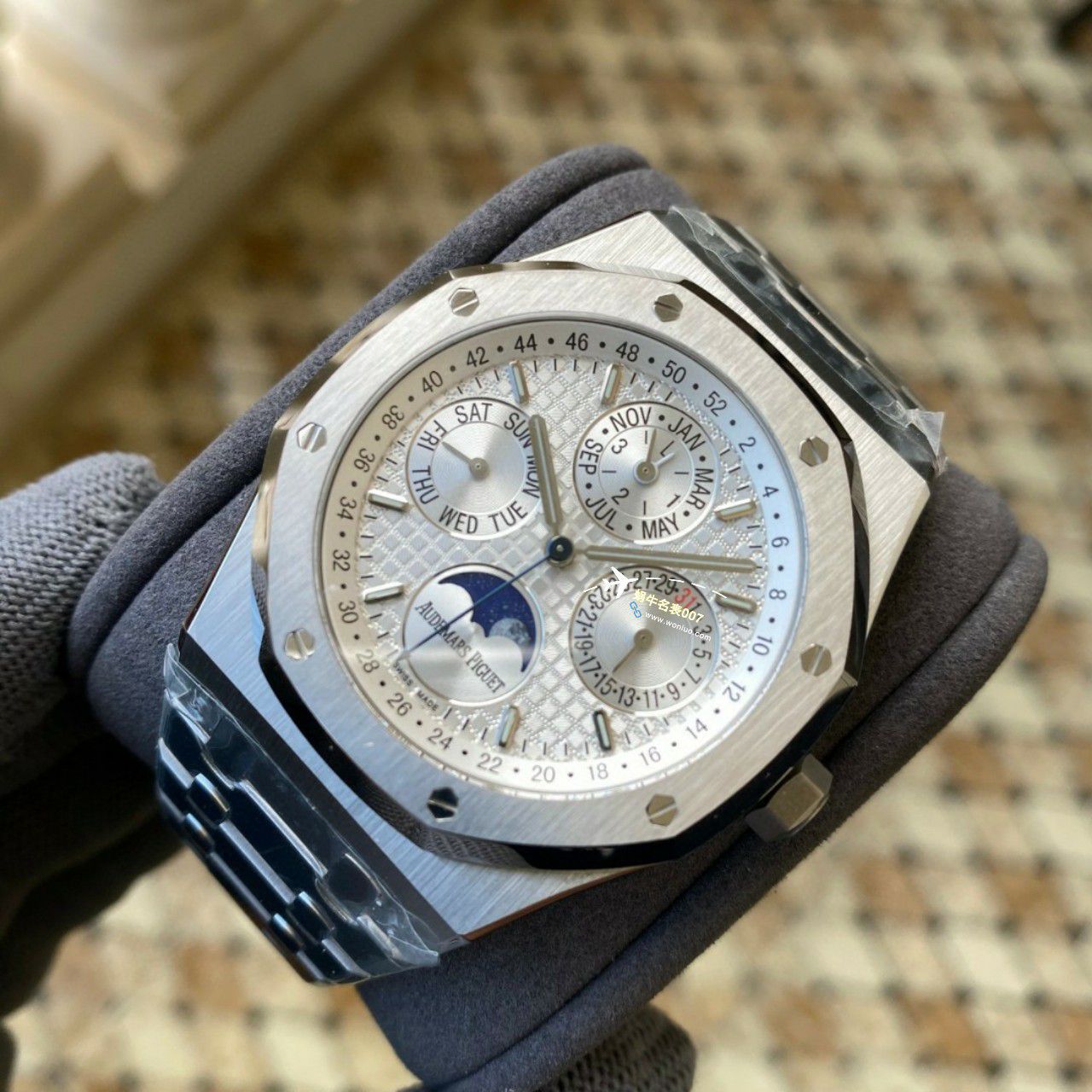 APS Factory Audemars Piguet 万年历26574PT.OO.1220PT.01，26574BA.OO.1220BA.01，26574ST.OO.1220ST.03 Perfect  Replica Copy  Watches  / AP262