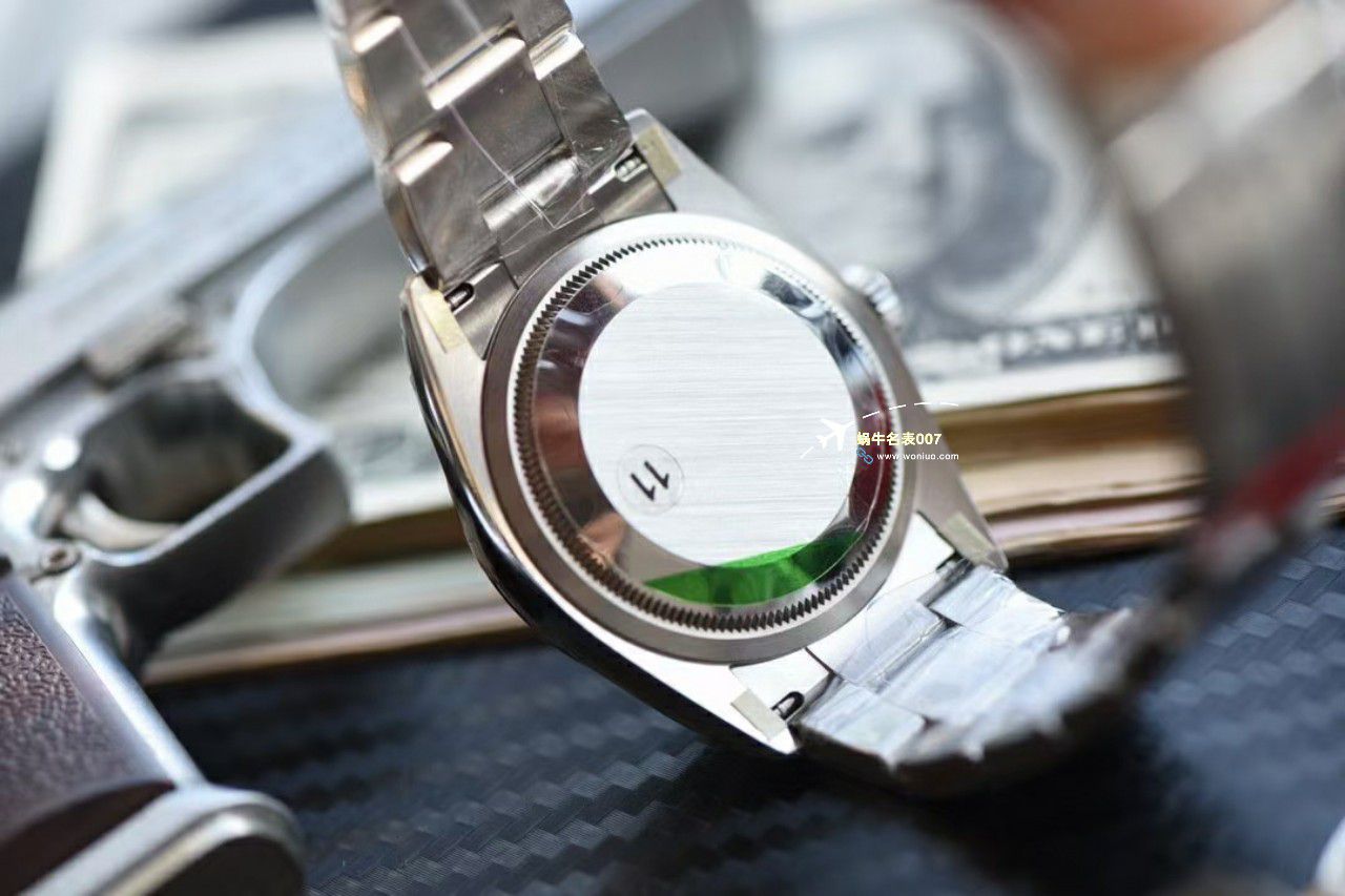  Video analysis VS Factory  Rolex  Datejust 36毫米绿萝m126200-0018 Replica Watches  / R793
