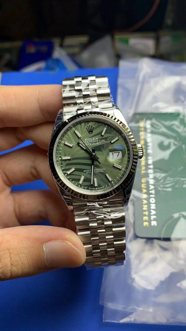  Video analysis VS Factory  Rolex  Datejust 36毫米绿萝m126200-0018 Replica Watches  / R793