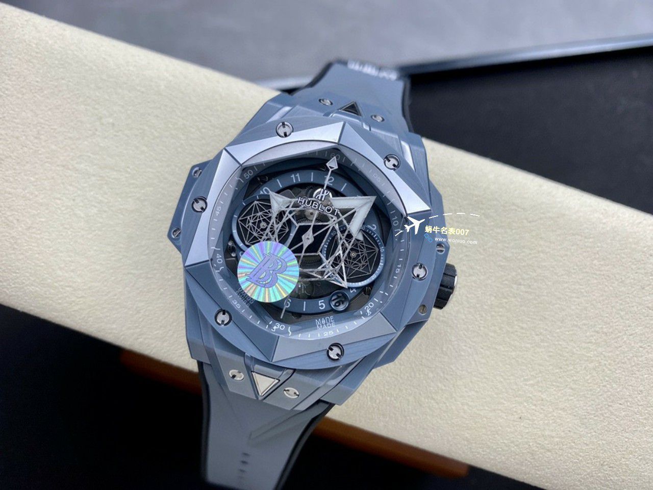 BBF Factory  hublot SANG BLEU II刺青二代 top  Replica Copy  Watches 418.CX.1114.RX.MXM20，418.HX.2001.RX.MXM21，418.GX.5207.RX.MXM22，418.EX.5107.RX.MXM21 / YB123