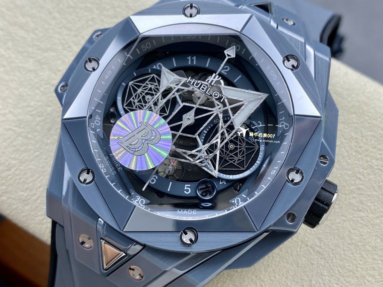 BBF Factory  hublot SANG BLEU II刺青二代 top  Replica Copy  Watches 418.CX.1114.RX.MXM20，418.HX.2001.RX.MXM21，418.GX.5207.RX.MXM22，418.EX.5107.RX.MXM21 / YB123