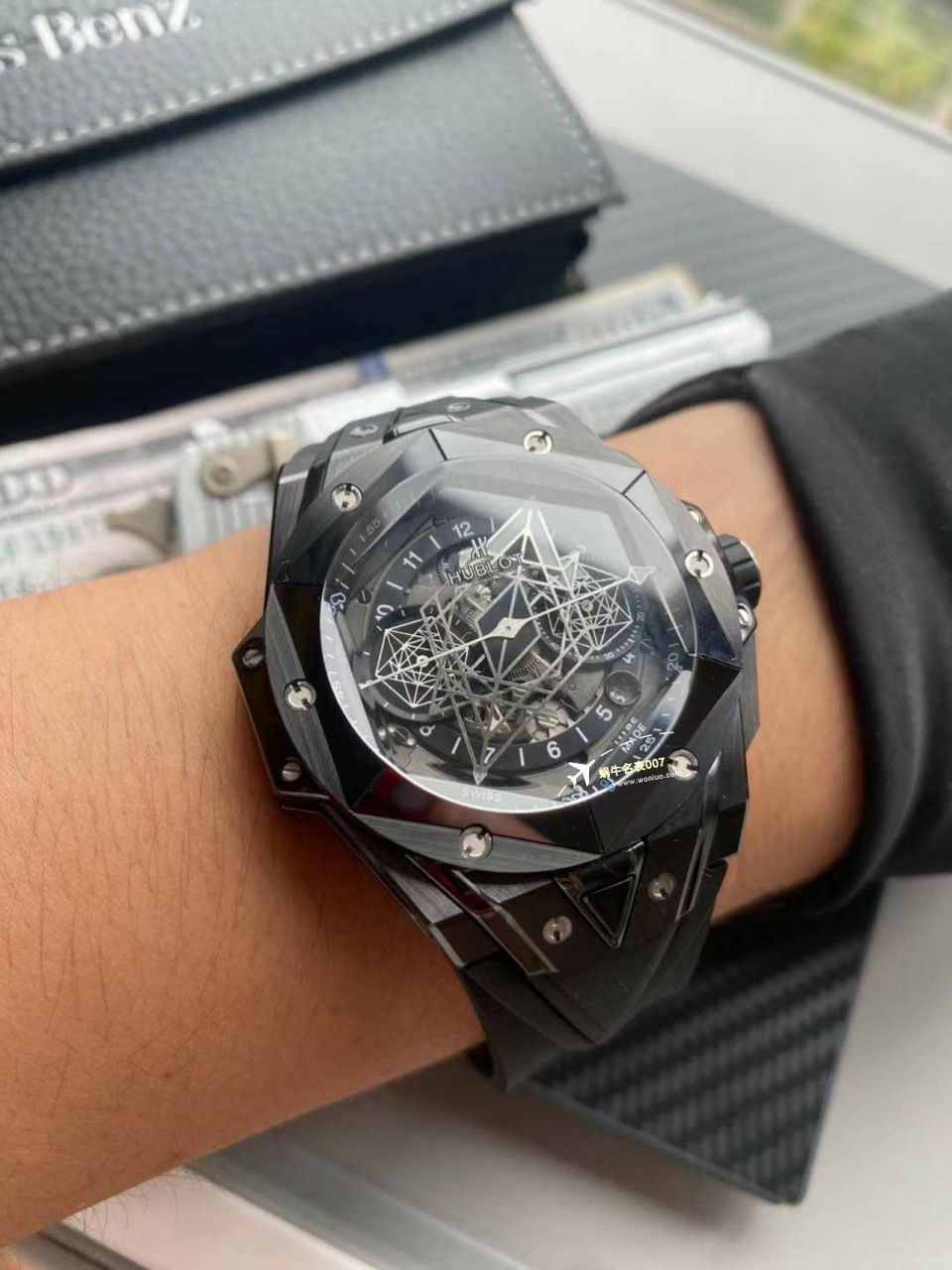 BBF Factory  hublot SANG BLEU II刺青二代 top  Replica Copy  Watches 418.CX.1114.RX.MXM20，418.HX.2001.RX.MXM21，418.GX.5207.RX.MXM22，418.EX.5107.RX.MXM21 / YB123