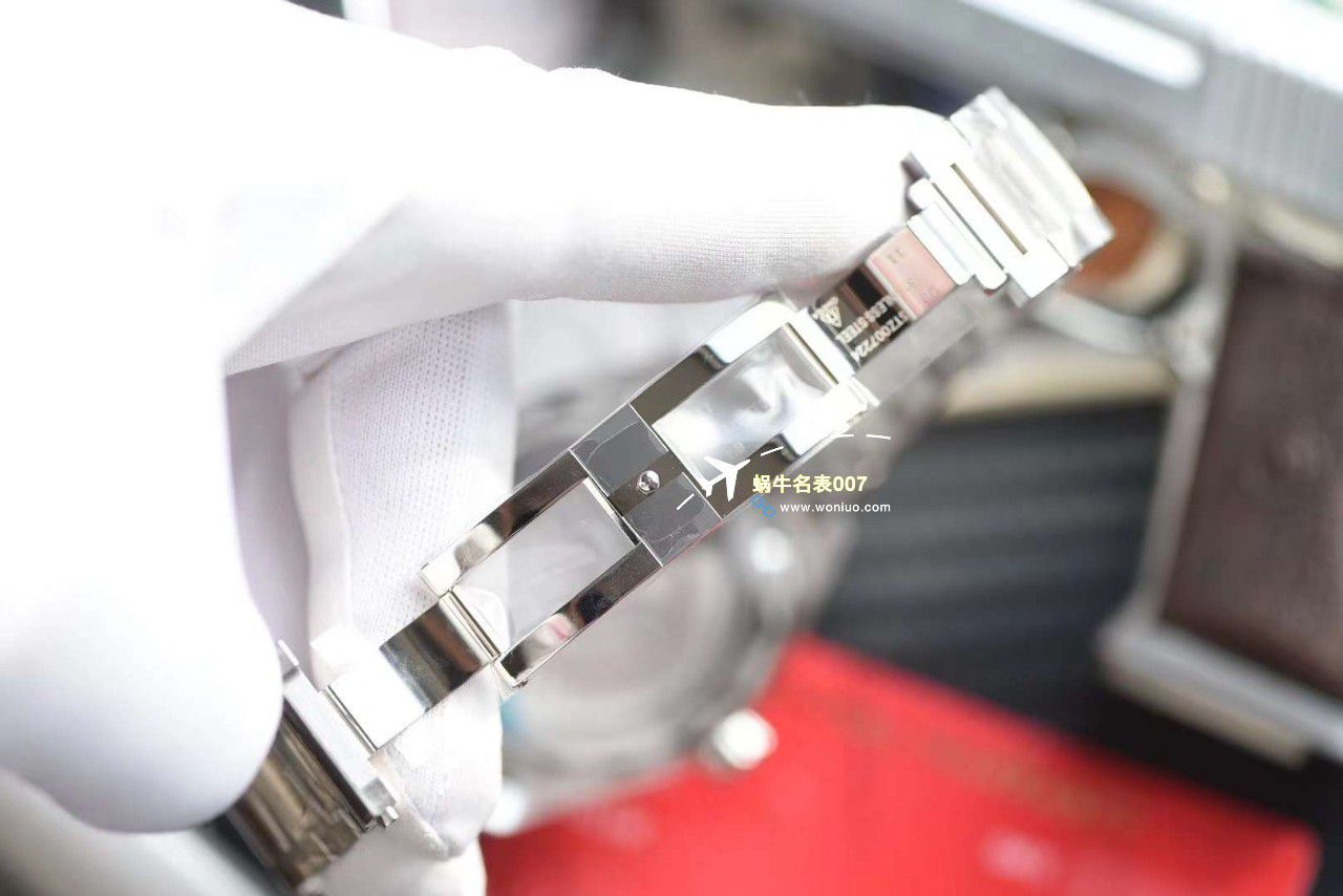VS Factory OMEGA Seamaster 150世界时绿面盘 Perfect  Replica Watches 220.30.43.22.10.001 wrist watches  / M786