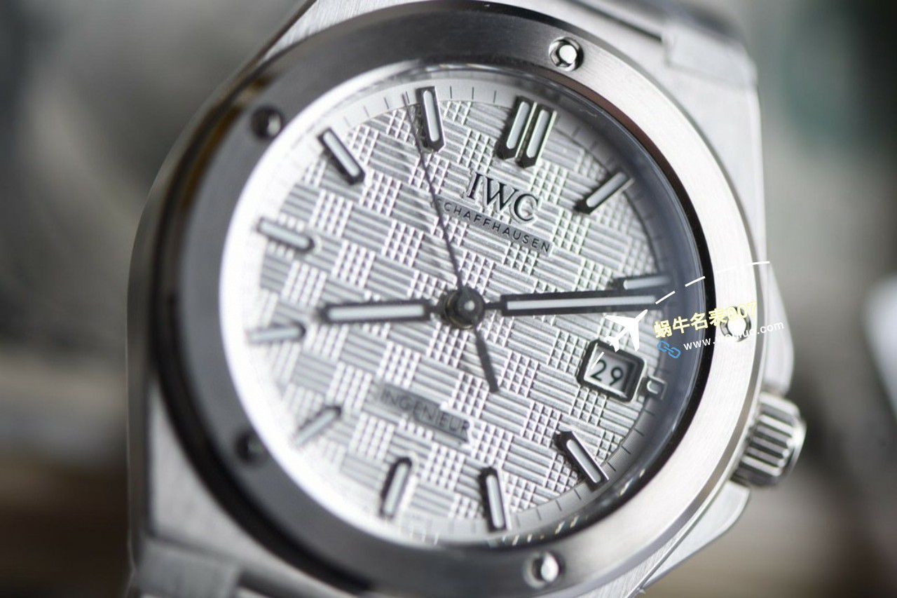 【 Video analysis 】V7 Factory IWC IWC 表工程师系列 Perfect  Replica Copy  Watches IW328903 wrist watches  / WG625