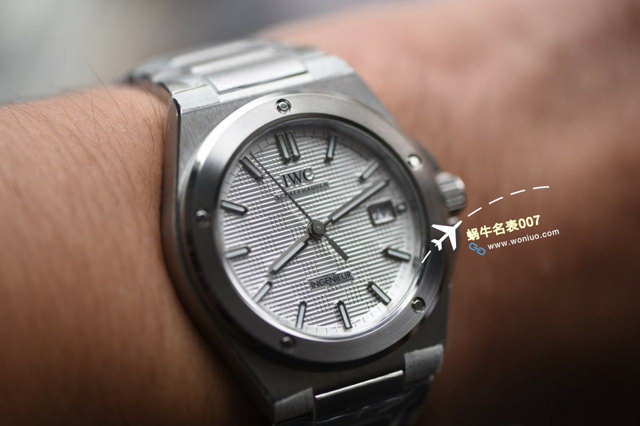 【 Video analysis 】V7 Factory IWC IWC 表工程师系列 Perfect  Replica Copy  Watches IW328902 wrist watches  / WG623