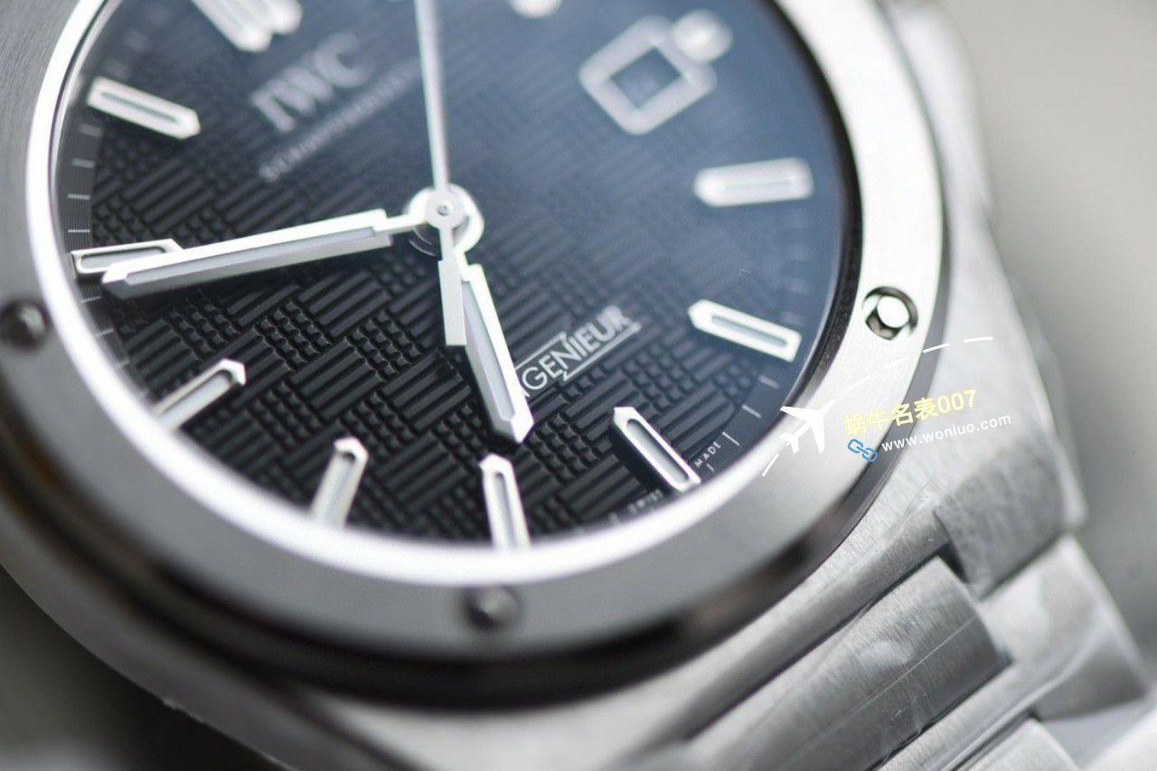 【 Video analysis 】V7 Factory IWC IWC 表工程师系列 Perfect  Replica Copy  Watches IW328901 wrist watches  / WG622