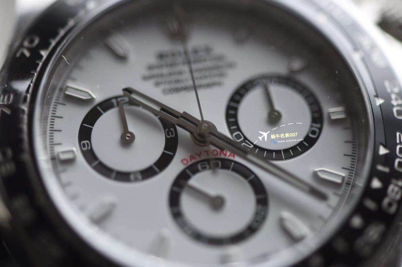 clean Factory c Factory  High quality   Replica Watches  Rolex  Cosmograph Daytona  Ditongna 新款4131 Movement 熊猫迪水泥灰m126500LN-0001，m126519ln-0006 wrist watches  / R810