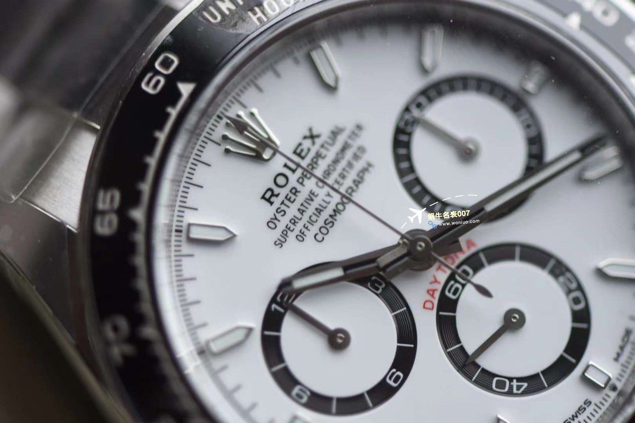 clean Factory c Factory  High quality   Replica Watches  Rolex  Cosmograph Daytona  Ditongna 新款4131 Movement 熊猫迪水泥灰m126500LN-0001，m126519ln-0006 wrist watches  / R810
