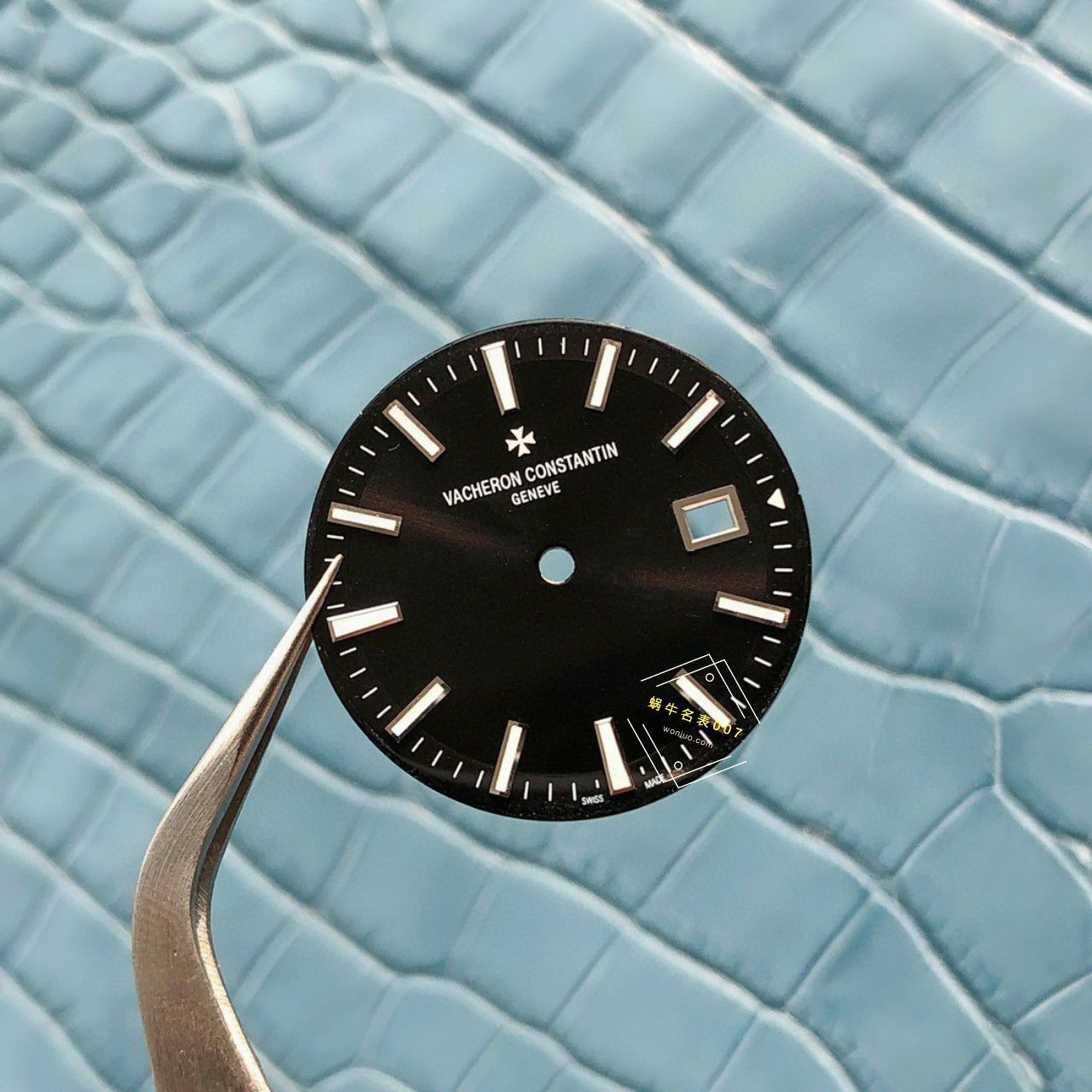  TOP 真钻女表Vacheron Constantin   Overseas 系列1225V/000R-B592，1225V/200A-B590 wrist watches  / JS261