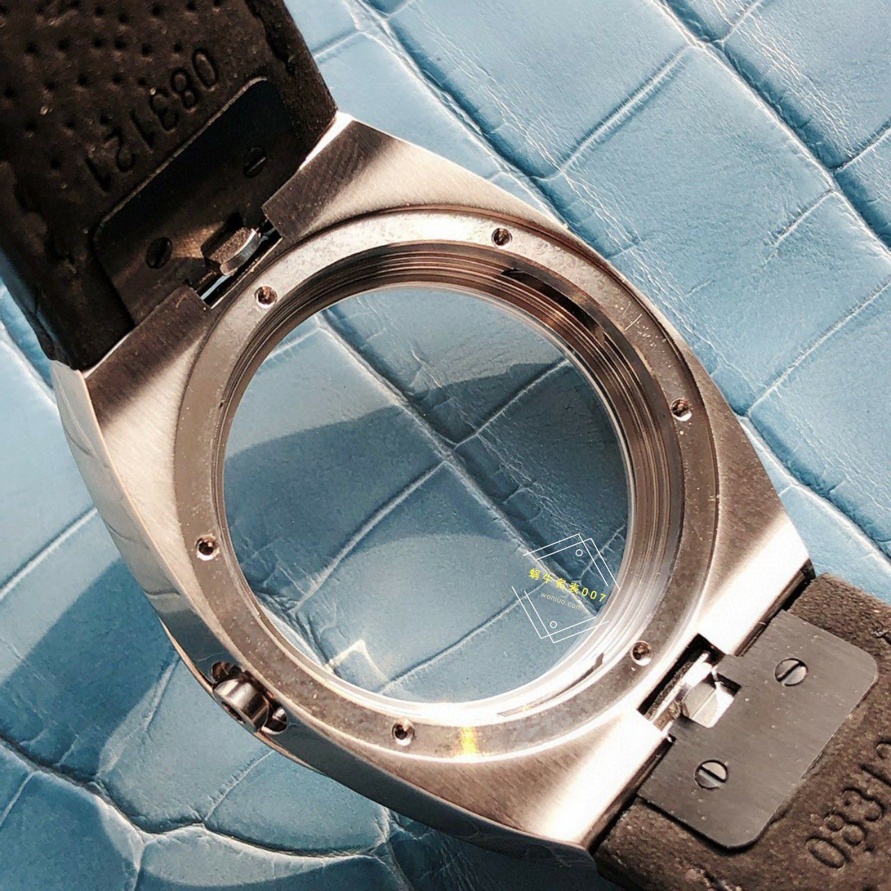  TOP 真钻女表Vacheron Constantin   Overseas 系列1225V/000R-B592，1225V/200A-B590 wrist watches  / JS261