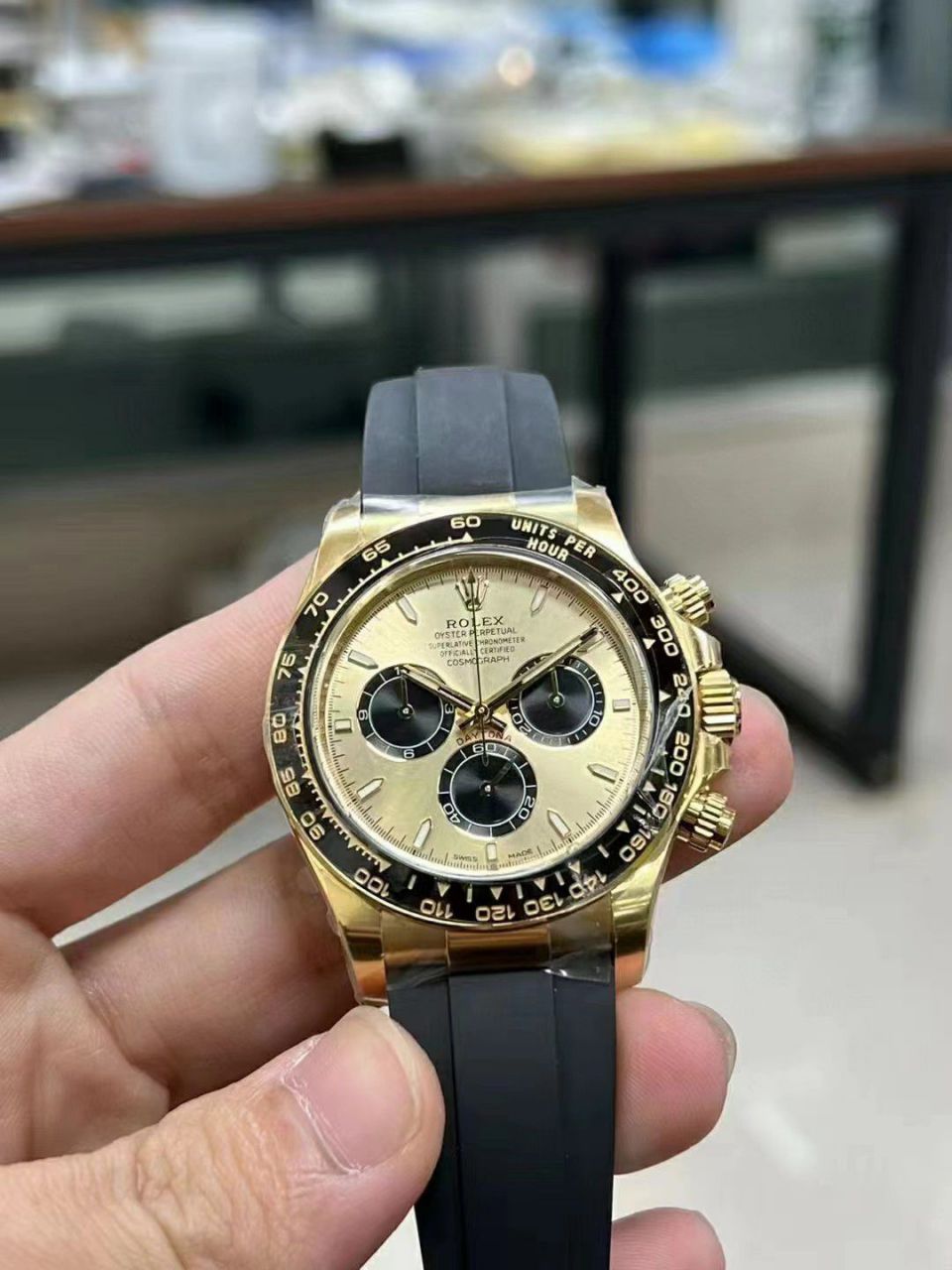 clean Factory  Perfect  Replica Watches  Rolex  Replica 余文乐4131 Ditongna m126518ln-0012 / R823
