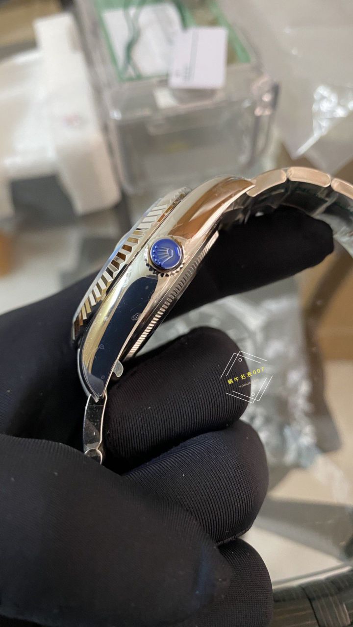  Video analysis  Rolex Sky-Dweller纵航天行者 Perfect  Replica Watches m336934-0005，m336934-0008，m336934-0004，m336934-0002 wrist watches  / R832