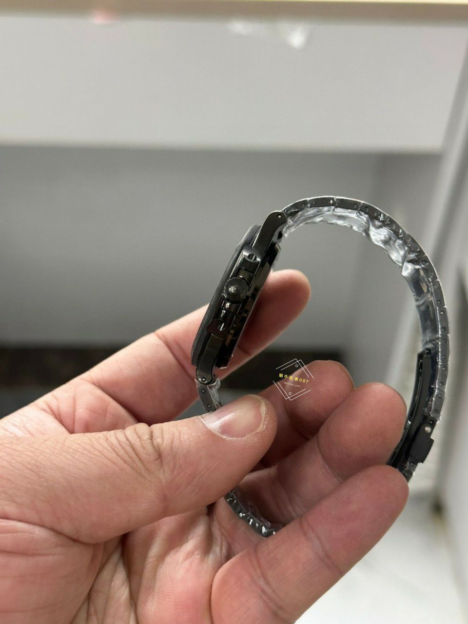  Video analysis PATEK PHILIPPE   PATEK PHILIPPE  carbon fiber DIW  Nautilus 5711  / BD389