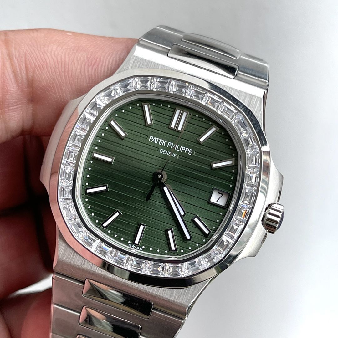 3k Factory  High quality  Replica  PATEK PHILIPPE  Nautilus 钻圈 Replica 5711/1300A-001 wrist watches  / BD390