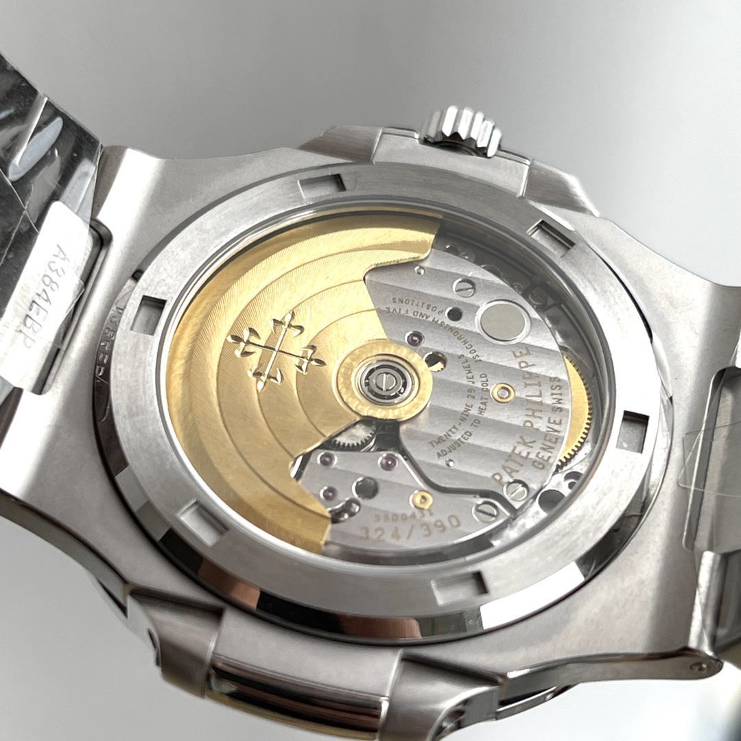 3k Factory  High quality  Replica  PATEK PHILIPPE  Nautilus 钻圈 Replica 5711/1300A-001 wrist watches  / BD390