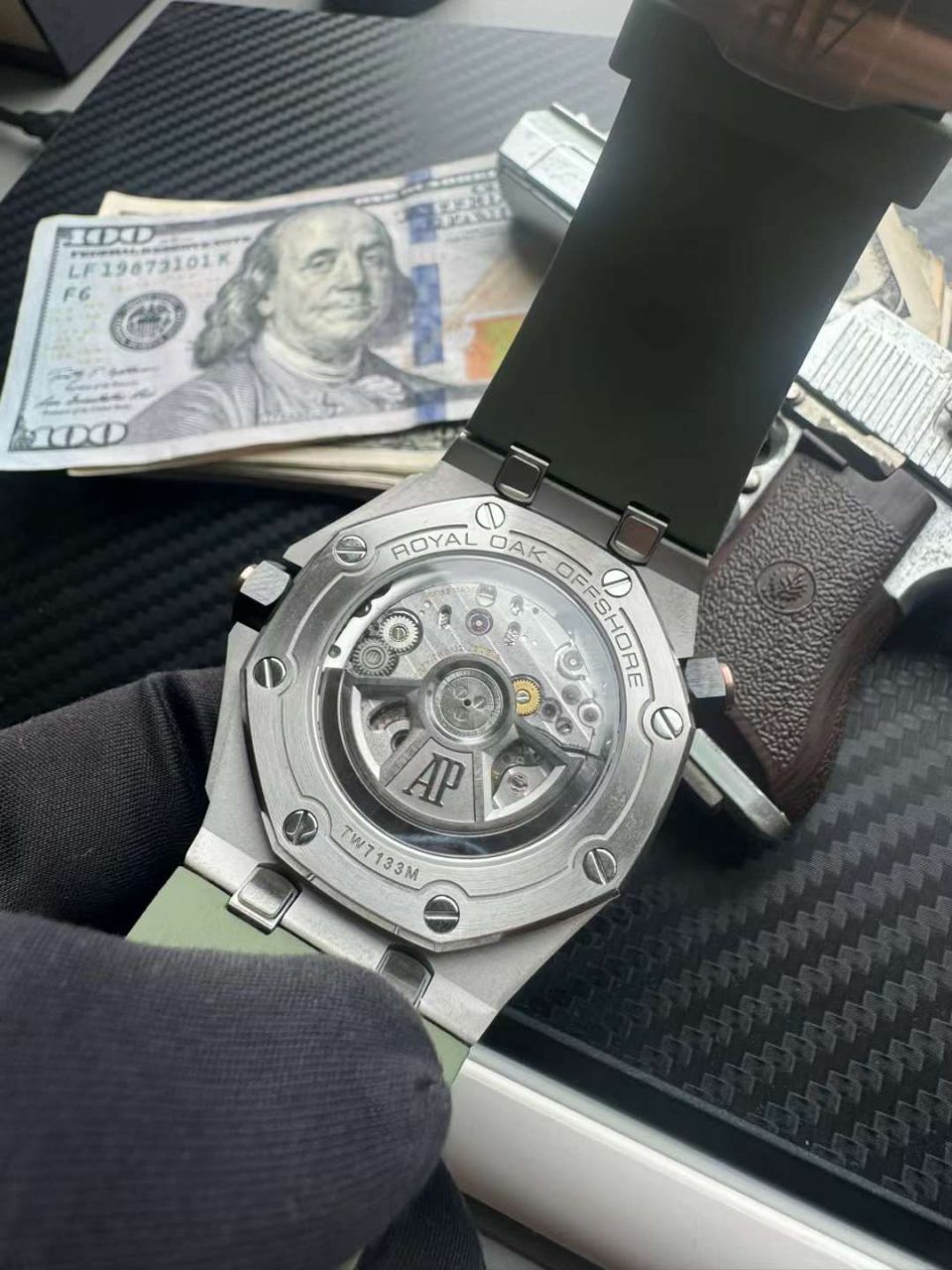  Video analysis APS Factory Audemars Piguet  Royal Oak Offshore  Replica Copy 15720ST.OO.A052CA.01 wrist watches (牛油果)，15720ST.OO.A009CA.01，15720ST.OO.A027CA.01，15720CN.OO.A002CA.01 / AP271