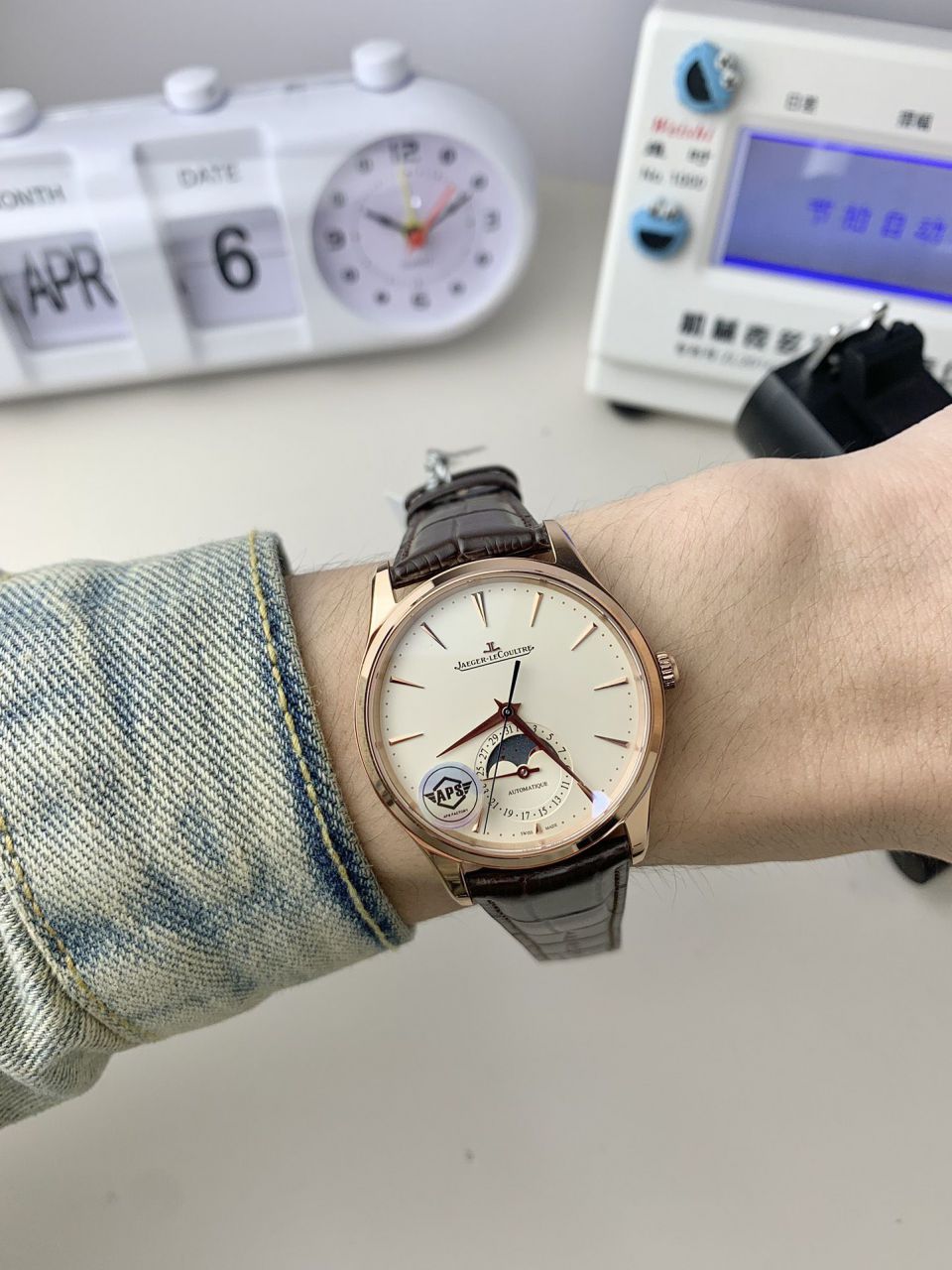APS Jaeger-LeCoultre 月相大师系列 Perfect  Replica 1362511 wrist watches  / JJ197