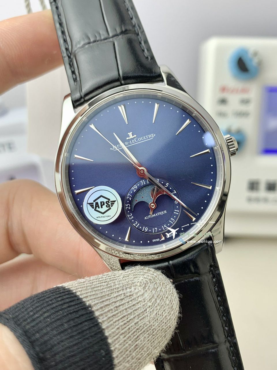 APS Jaeger-LeCoultre 月相大师系列 Perfect  Replica 1362511 wrist watches  / JJ197