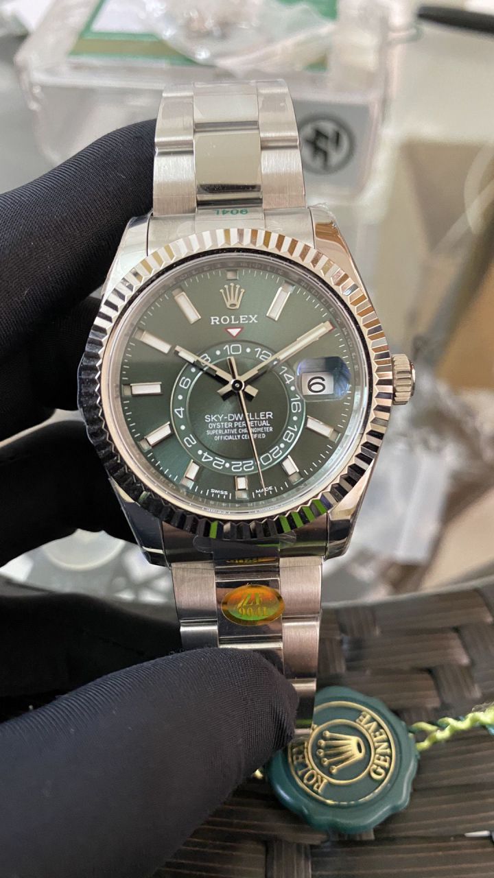  Video analysis ZF Rolex 纵航天行者 Replica Copy m336934-0002，m326934-0005 wrist watches  / R851