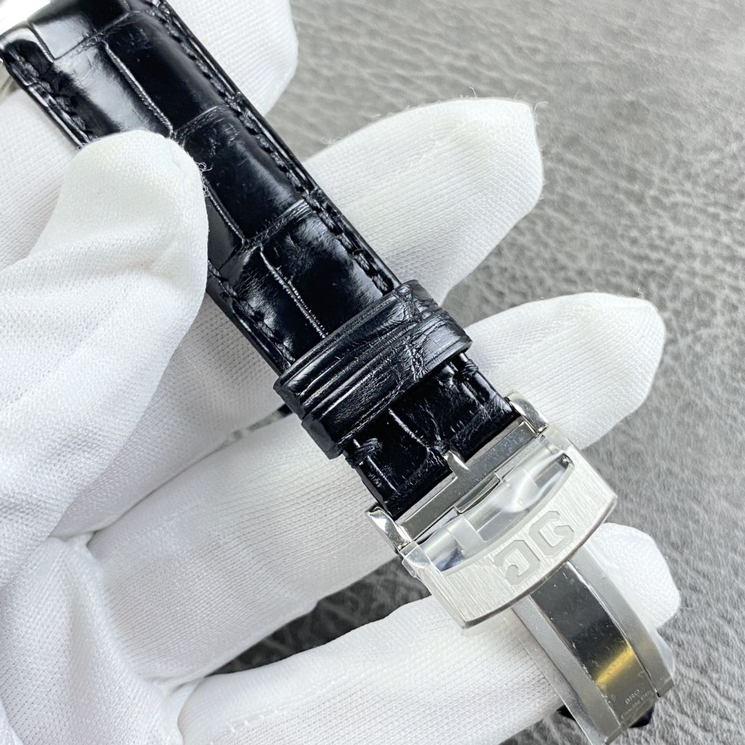  Video analysis glashuette original原创议员月相 top  Replica Copy 100-04-05-12-30，1-36-04-01-02-61，1-36-24-02-05-62 / GLA070