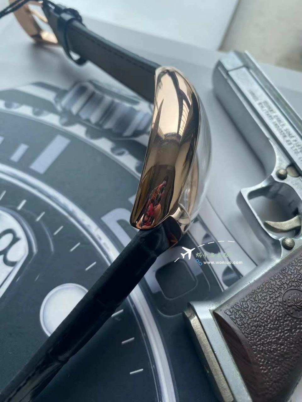  Video analysis 法穆兰CRAZY HOURS 系列8880 CH  top  Replica Copy 乱跳时间玫瑰金 watchcase 黑色时标白盘 wrist watches  / FL082