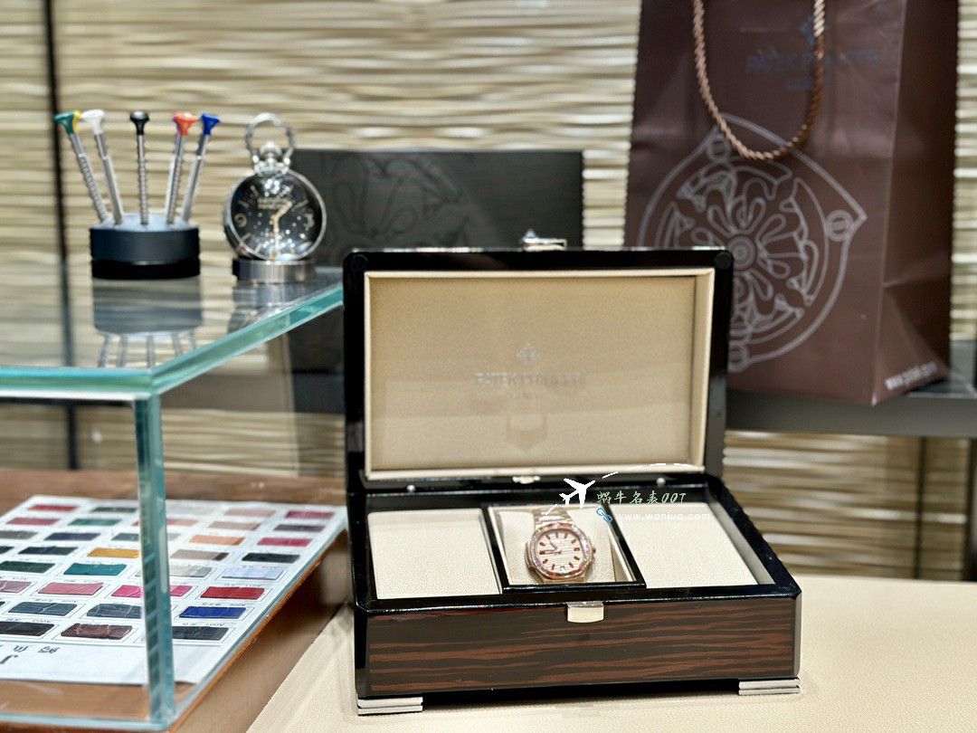 3K Factory  PATEK PHILIPPE 运动优雅 Perfect  Replica Copy  Nautilus 女表7118/1300R-001 / BD392
