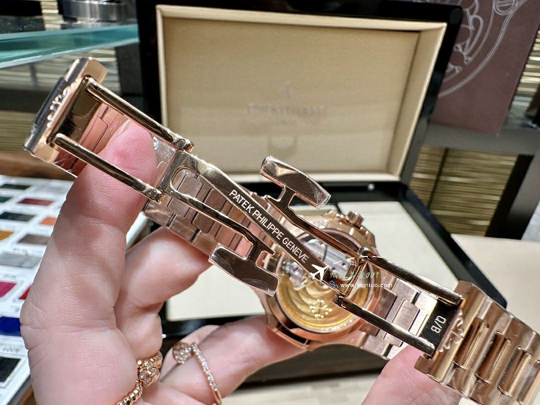 3K Factory  PATEK PHILIPPE 运动优雅 Perfect  Replica Copy  Nautilus 女表7118/1300R-001 / BD392